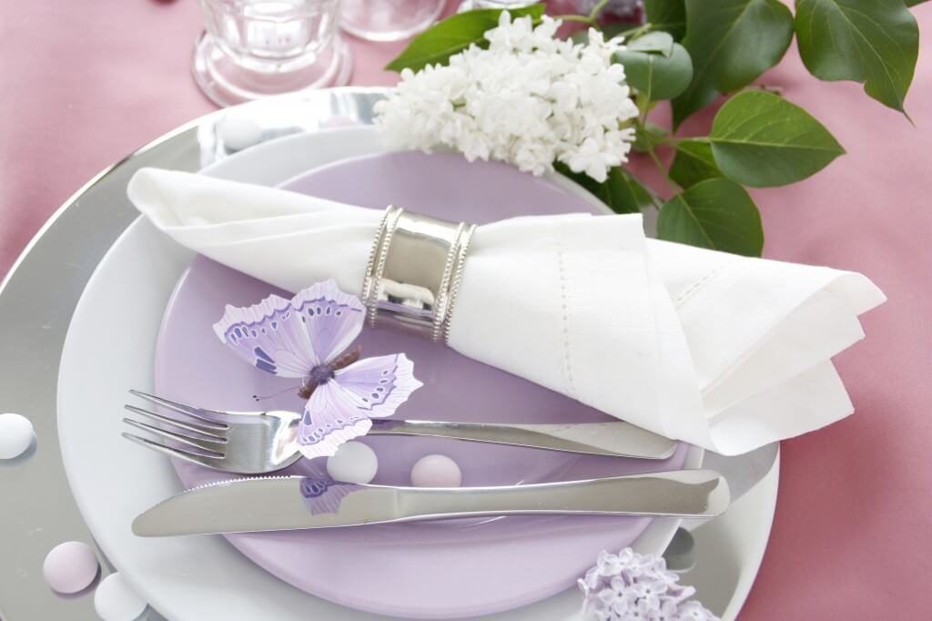 Table decoration in lilac-3